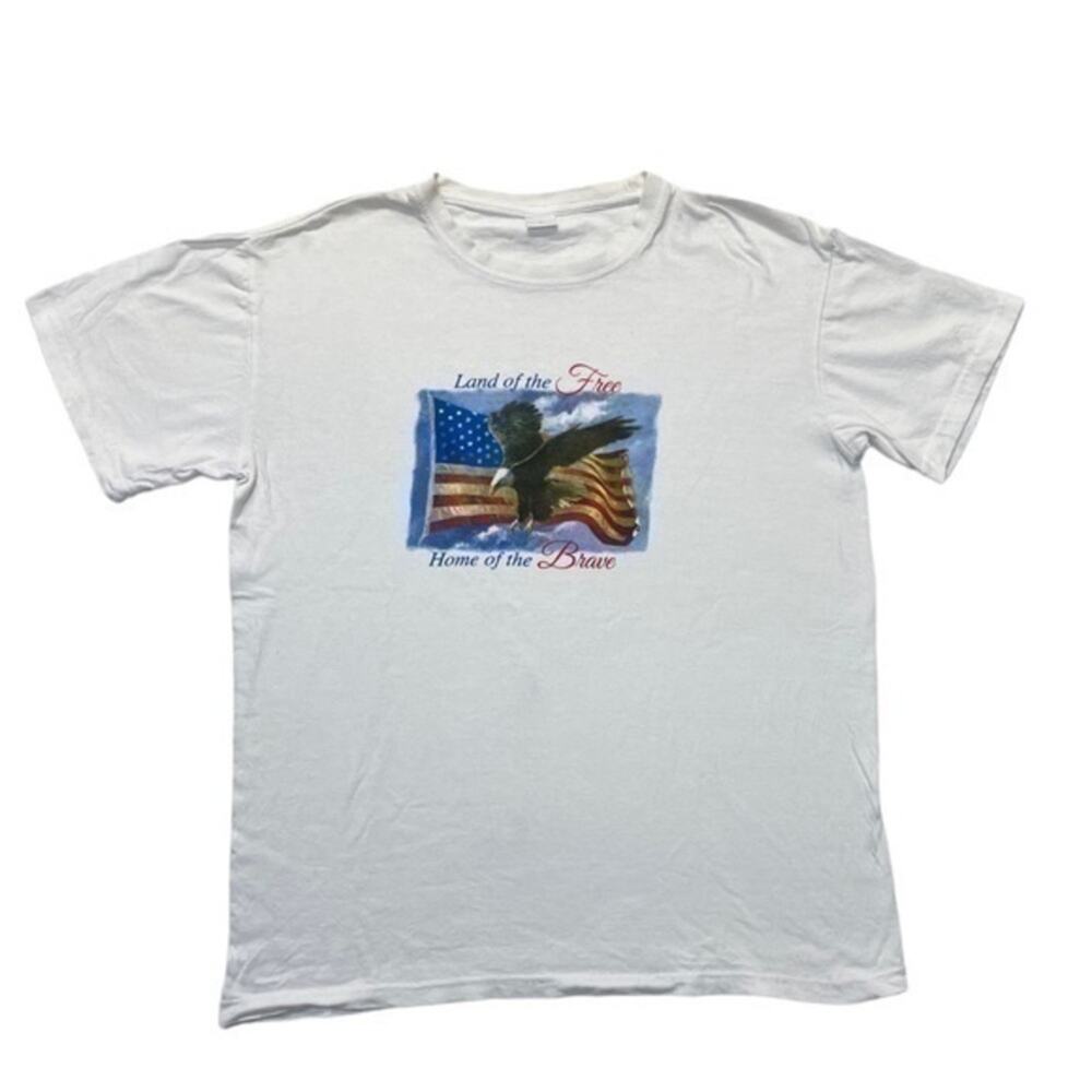 Land of the free eagle T-shirt Size Large white short sleeve tee